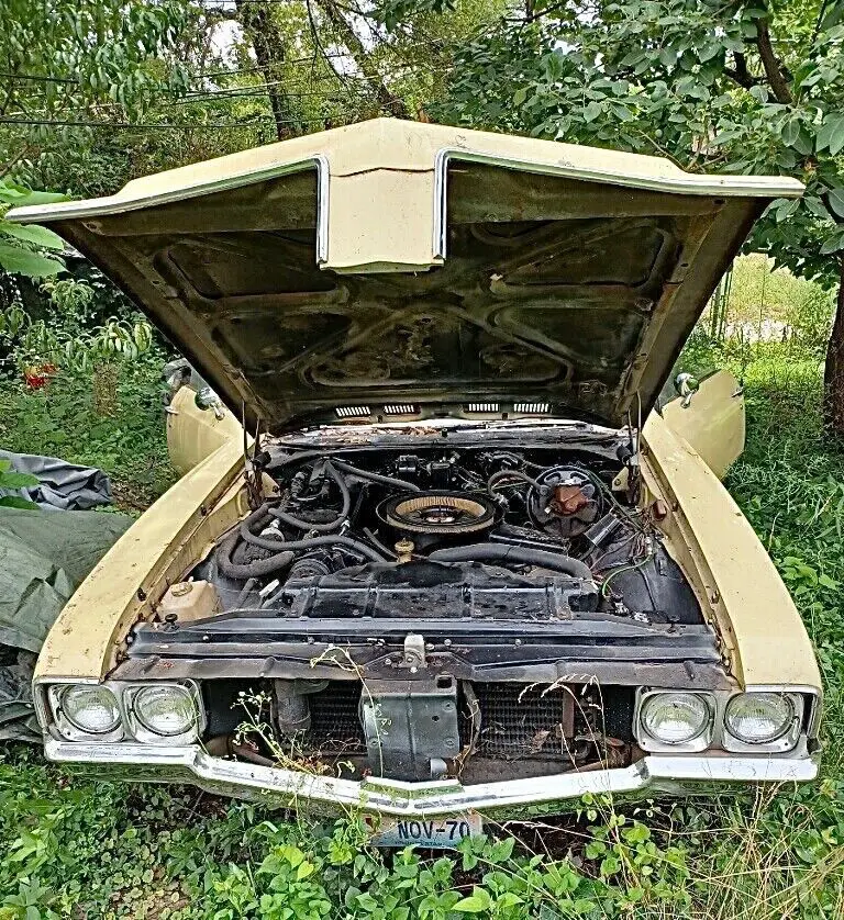 classic drop top cruiser! 350 rocket v8, auto convertible