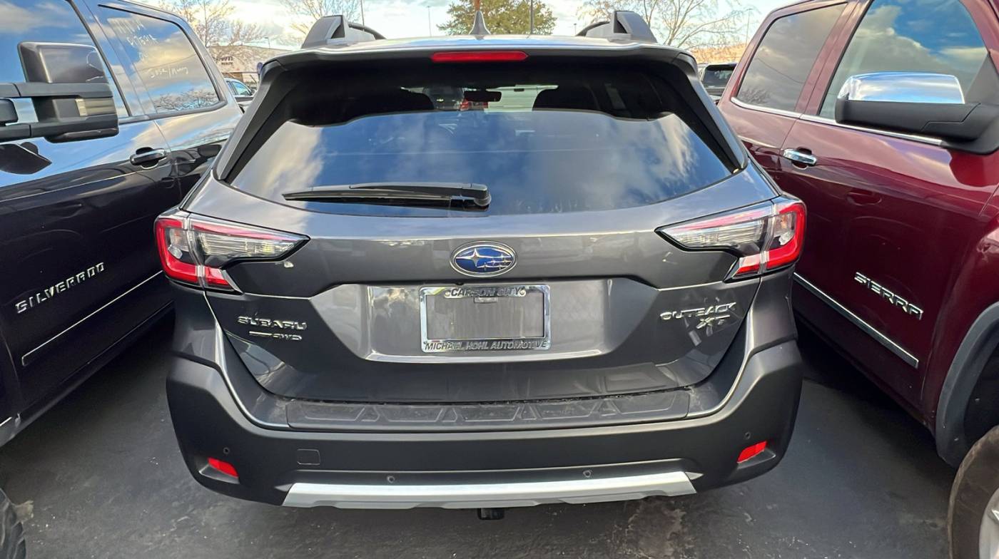 2023 subaru outback limited xt