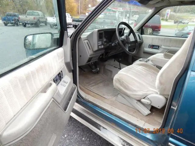 1993 chevy 4x4 blazer 2 door tahoe 4x4 * loaded * 350-v8 * no reserve sale
