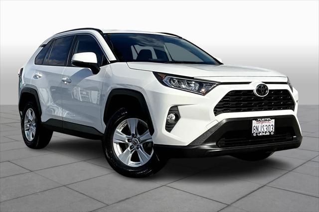 2019 toyota rav4 xle