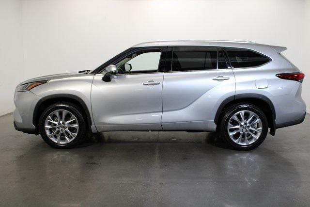 2021 toyota highlander limited