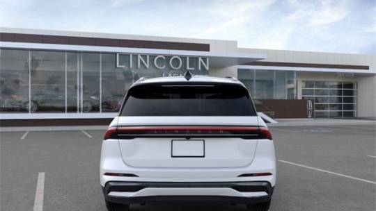 2024 Lincoln Nautilus