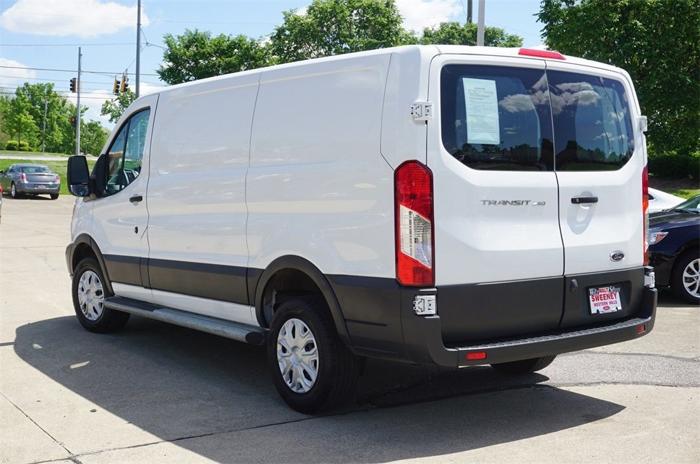 used 2018 ford transit 250 130" low roof cincinnati, oh 45238 for sale in cincinnati, ohio