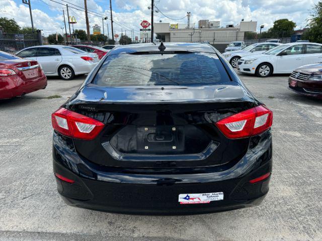 2016 chevrolet cruze ls auto