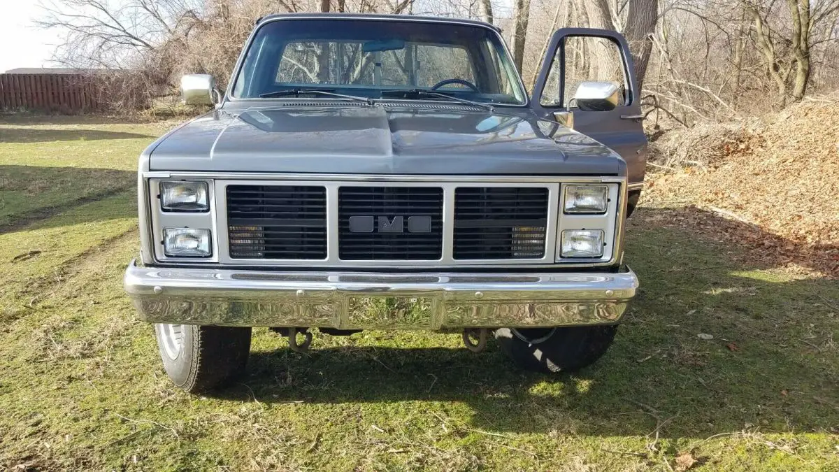 1986 gmc sierra k1500 48,000 miles