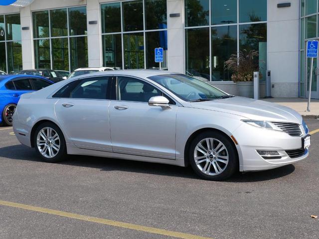 2016 lincoln mkz base