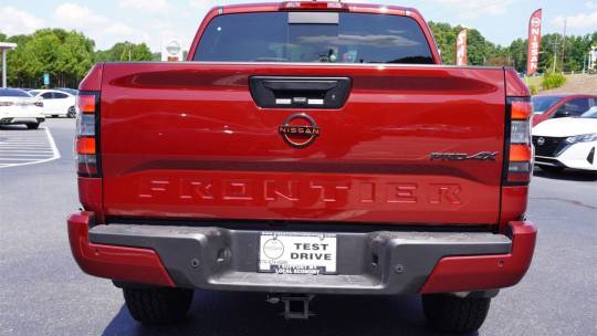 2024 Nissan Navara (Frontier) pro-4x