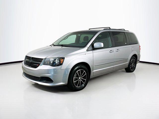 2017 dodge grand caravan se