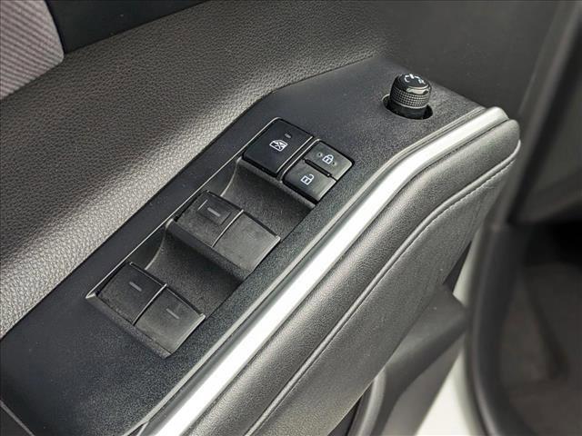 2022 toyota highlander l
