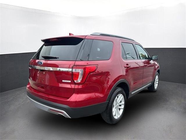2017 ford explorer xlt