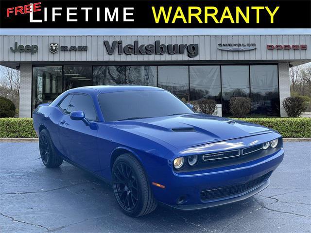 2019 dodge challenger sxt