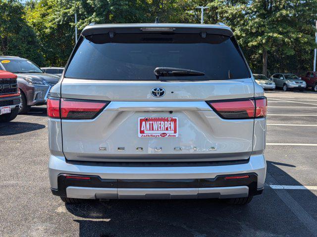 2023 toyota sequoia base