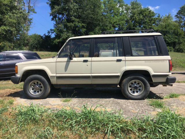 1986 isuzu trooper ii 4x4 turbo diesel 114,124 mile starts runs and drives