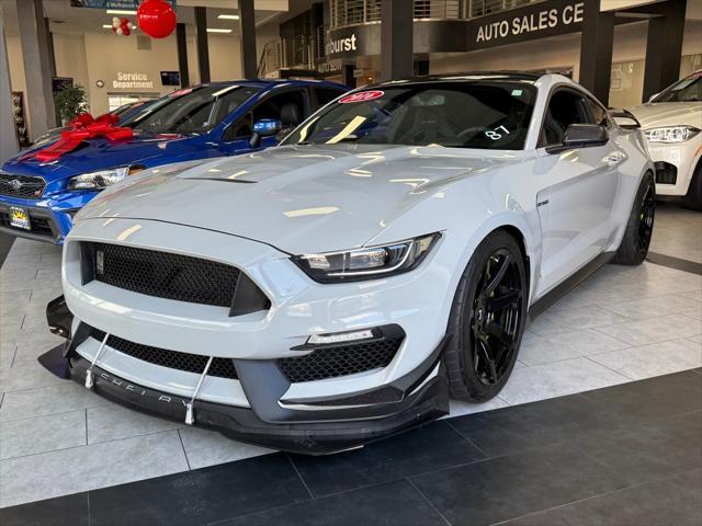 2016 ford shelby gt350 base