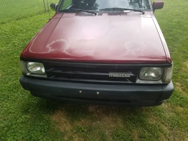 1992 mazda b2200 pickup truck * short bed * 2 wheel drive * 5-speed manual