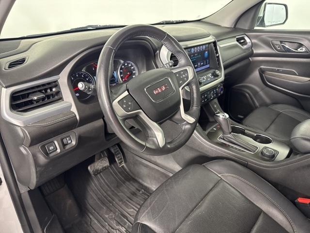2017 gmc acadia slt-1