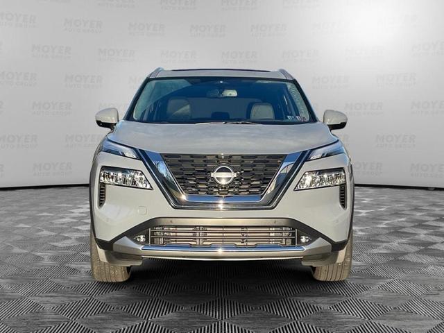 2022 nissan rogue platinum