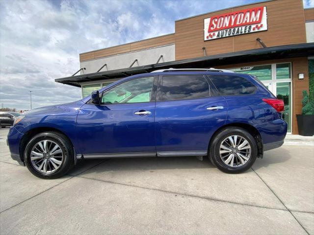 2017 nissan pathfinder sl
