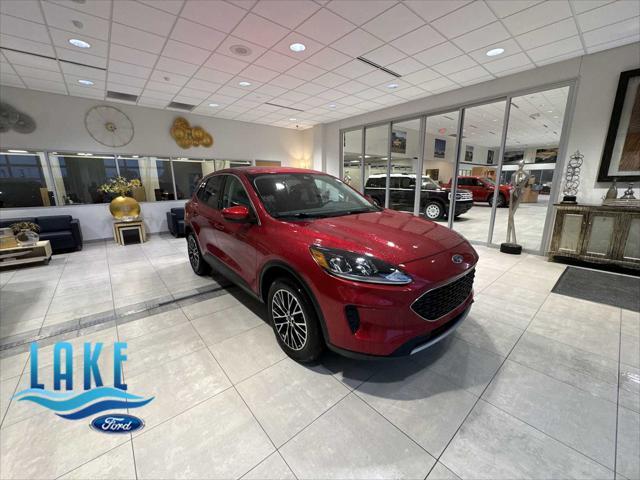 2021 ford escape se
