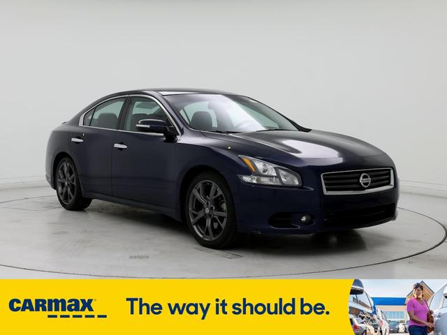2013 nissan maxima sv