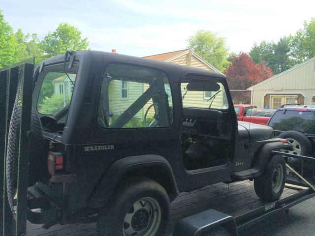 1990 jeep wrangler yj, project truck, good body! clean title!