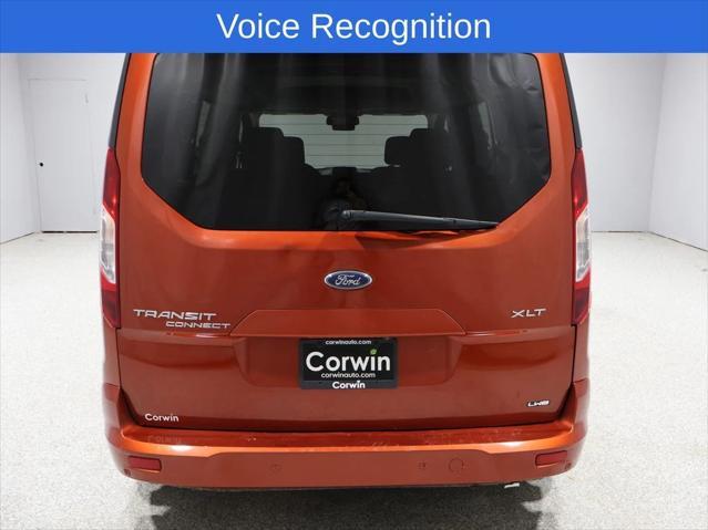 2022 ford transit connect xlt w/rear liftgate