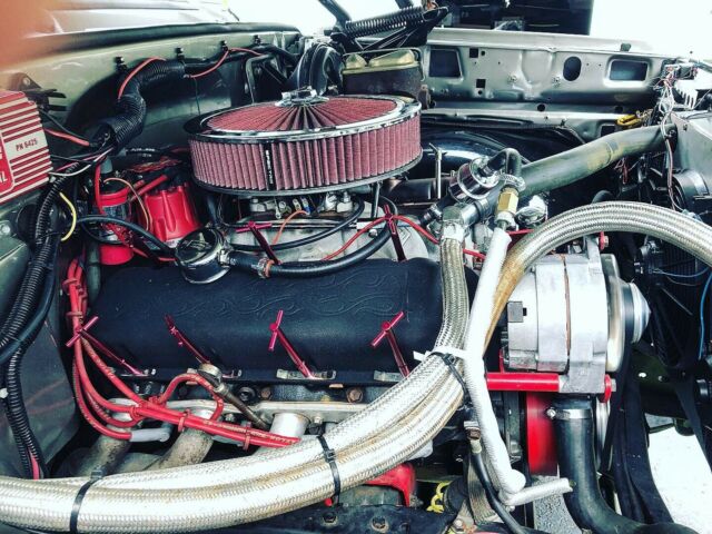 1973 custom gmc jimmy bbc 454 ci/ 38â€ tires