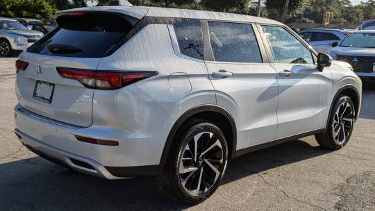 2024 Mitsubishi Outlander