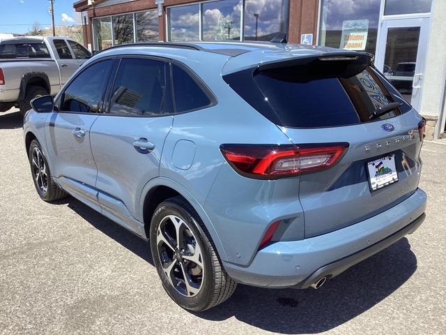 2023 ford escape st-line elite