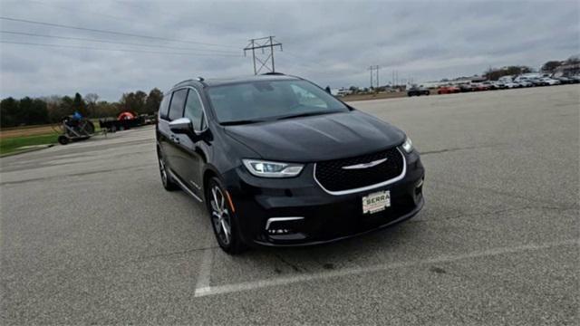 2022 chrysler pacifica l