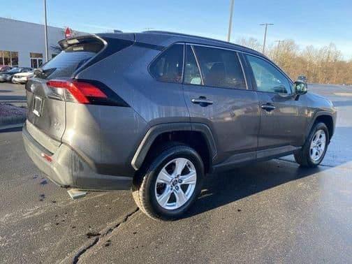 2020 toyota rav4 xle in belle center, missouri
