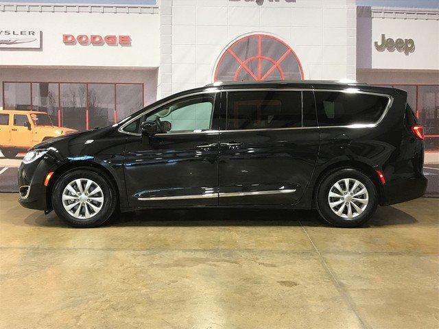 used 2019 chrysler pacifica touring-l paragould, ar 72450 for sale in paragould, arkansas