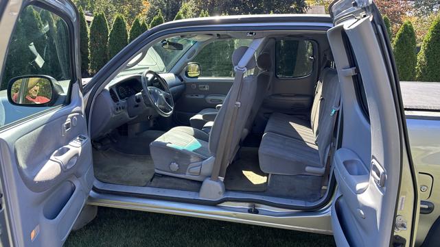 2002 toyota tundra sr5