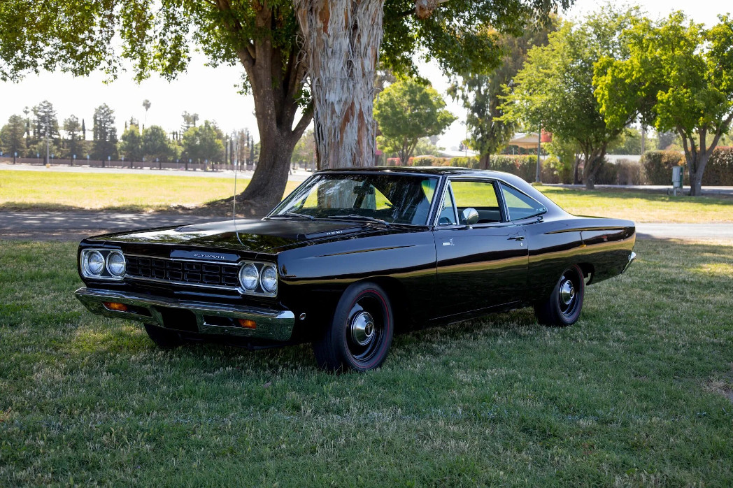 plymouth road runner