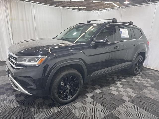 2022 volkswagen atlas 3.6l se w/technology
