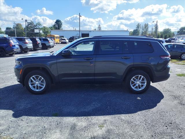 2022 jeep grand cherokee l laredo