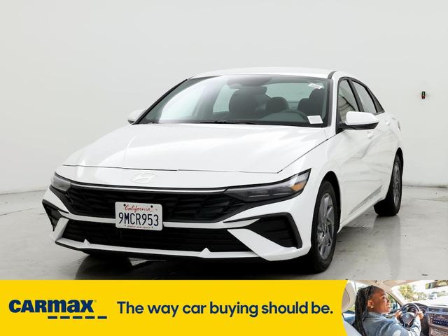 2024 hyundai elantra hev blue