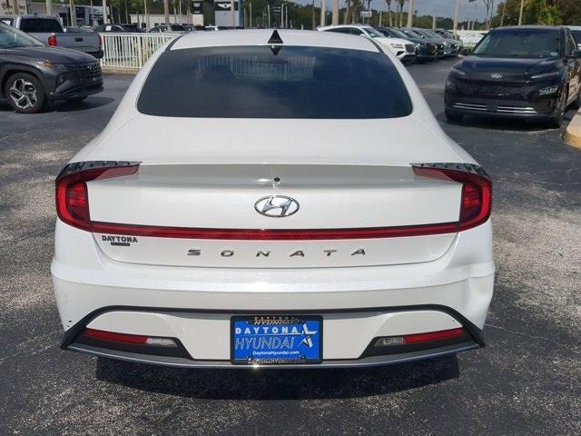 2022 hyundai sonata se