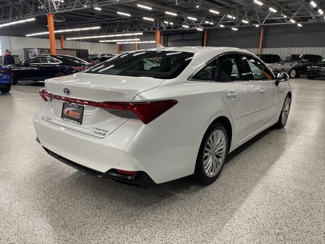 2021 toyota avalon hybrid limited