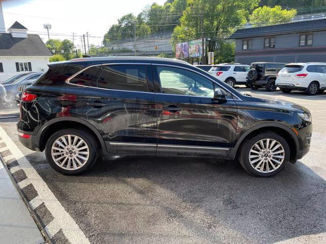 2019 lincoln mkc standard