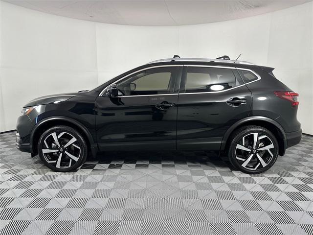 2022 nissan rogue sport sl
