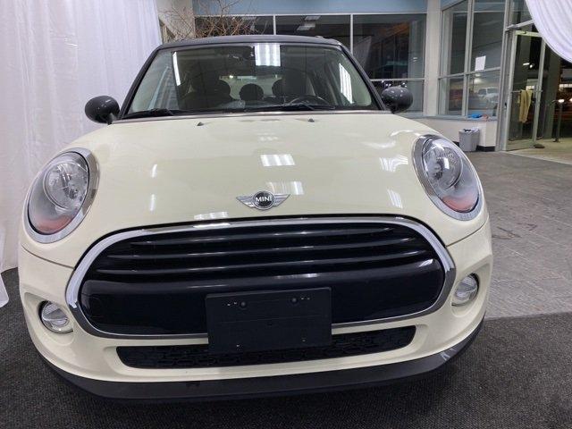 used 2017 mini cooper 4-door hardtop 2100 martin luther king jr blv, or 97401 for sale in college crest, oregon