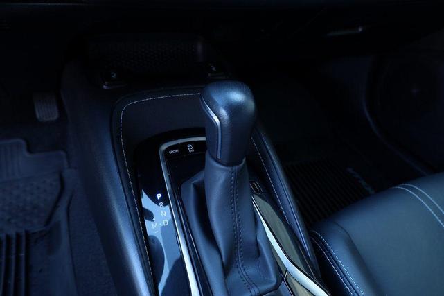 2021 toyota corolla hatchback xse
