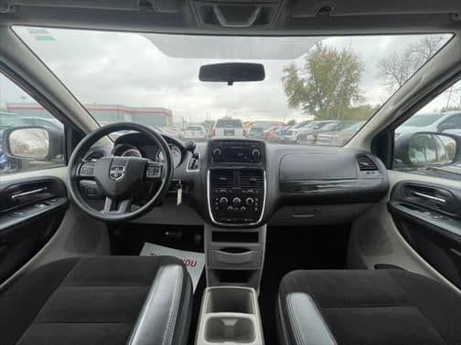 2016 dodge grand caravan avp/se in burnsville, minnesota