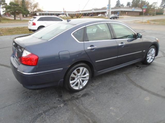 2008 infiniti m35x base