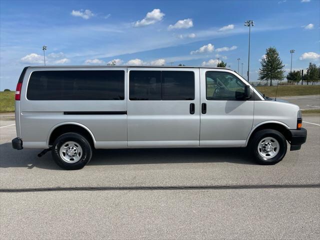 2018 chevrolet express 3500 ls