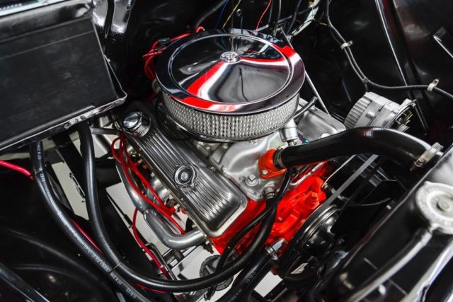 1956 chevrolet cameo pickup v8 auto, frame off (winter clearance sale $42,900
