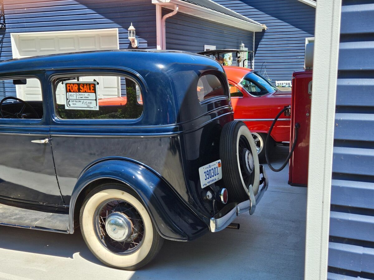 1935 chevrolet standard 2 door sedan ec