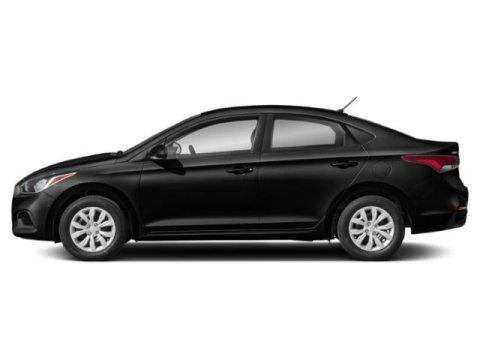 2022 hyundai accent se