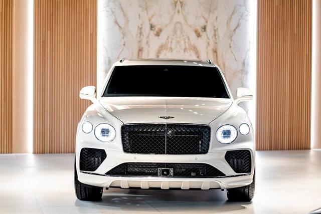 2024 bentley bentayga hybrid a